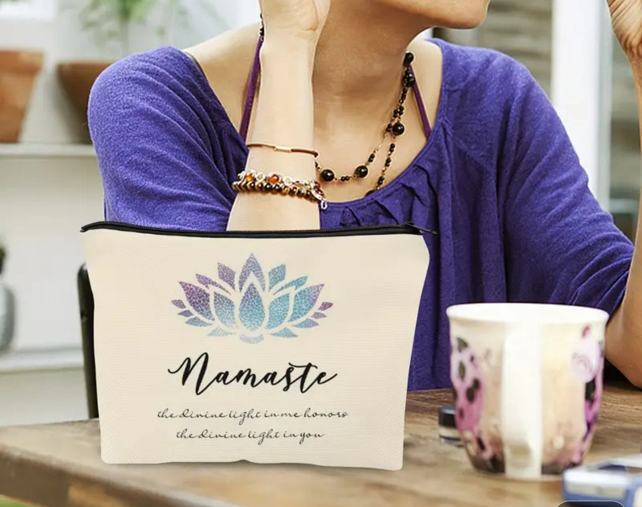 Namaste Kozmetik ve Taşıma Çantası - Lotus Tasarımı