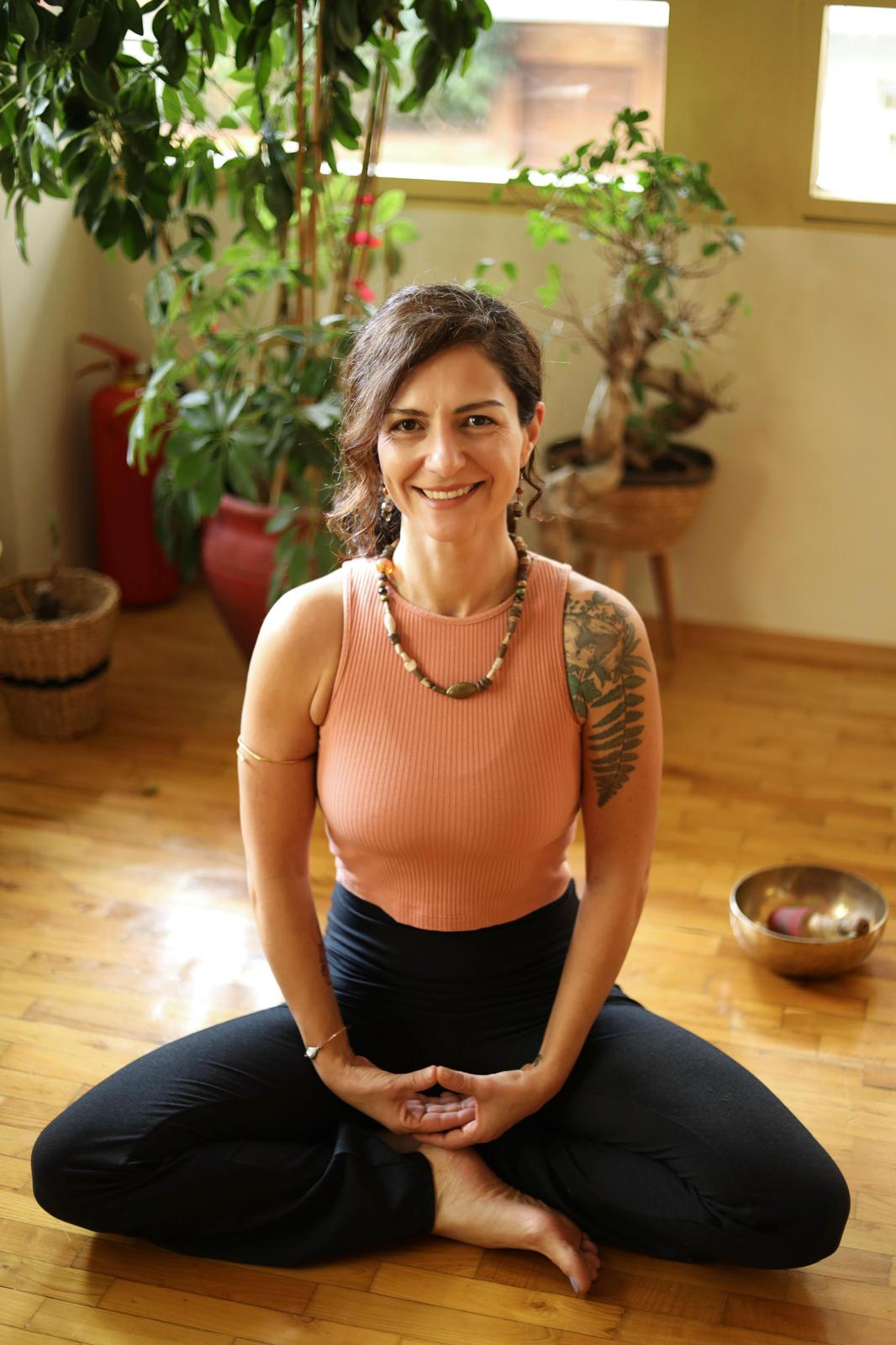 30 Saat Tao Vinyasa Yoga Uzmanlaşma & Meditatif Bakış Programı